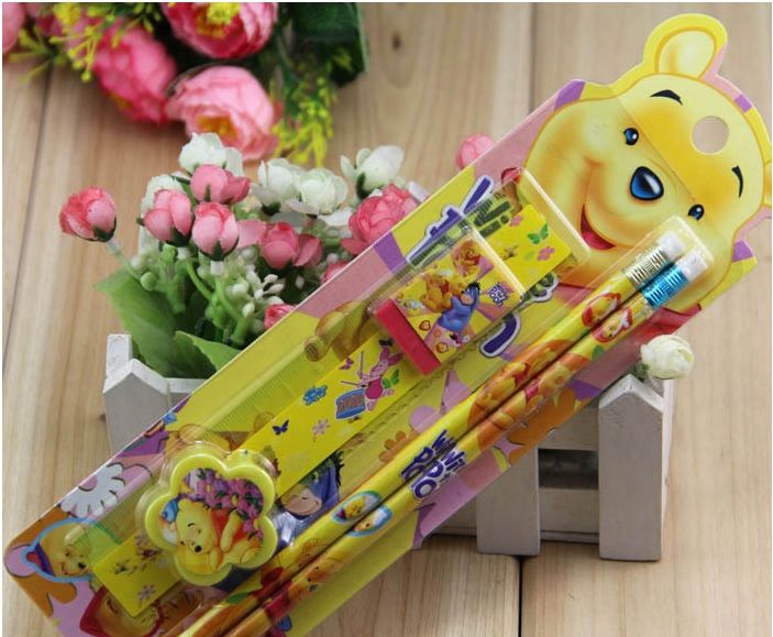 5 in 1 kids Disney Winnie the Pooh stationary set containing 2 pencils ...
