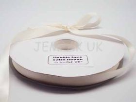 5M x 15mm Double face satin ribbon - Antique white
