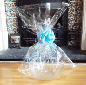 JEMPAK UK 24" x 30" EXTRA LARGE cellophane basket bags with BLUE pull bow  (Pack of 1)