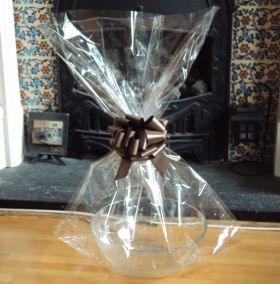 JEMPAK UK 20" x 30" LARGE cellophane basket bags with BROWN pull bow (Pack of 1)