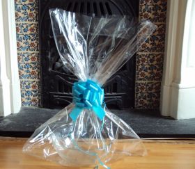 JEMPAK UK® 24" x 30" EXTRA LARGE cellophane basket bags with TURQUOISE BLUE pull bow  (Pack of 1)