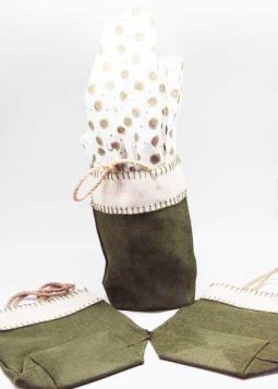 Green leaf Burlap/Hessian tote bag/gift bag with Island dots printed tissue paper (12cm x 8cm x 23cm)