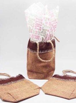 Natural Burlap/Hessian tote bag/gift bag with chalkboard xmas wishes printed tissue paper (12cm x 8cm x 23cm)