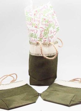 Green leaf Burlap/Hessian tote bag/gift bag with Merry Xmas manger printed tissue paper (12cm x 8cm x 23cm)