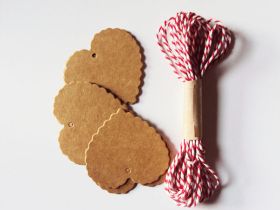 JEMPAK UK® Pack of 20 blank Heart/Love shape kraft gift tags with 5M Red Baker's Twine for Packaging/Gift Wrapping/Card-making/General Decoration