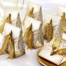 Pack of 10 wedding favour box with gold satin ribbon (70mm x 35mm x 85mm)