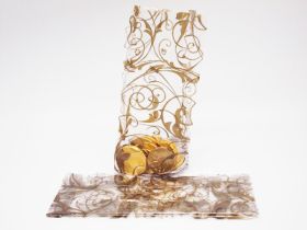 Pack of 10 Swirl gold cellophane bags (10cm x 5cm x 23cm)